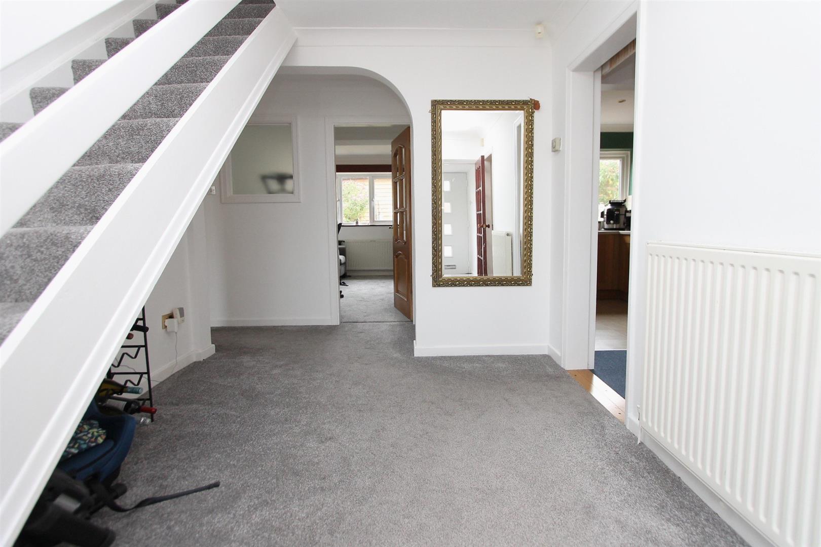4 bed property in Wimbledon Drive, Stourbridge